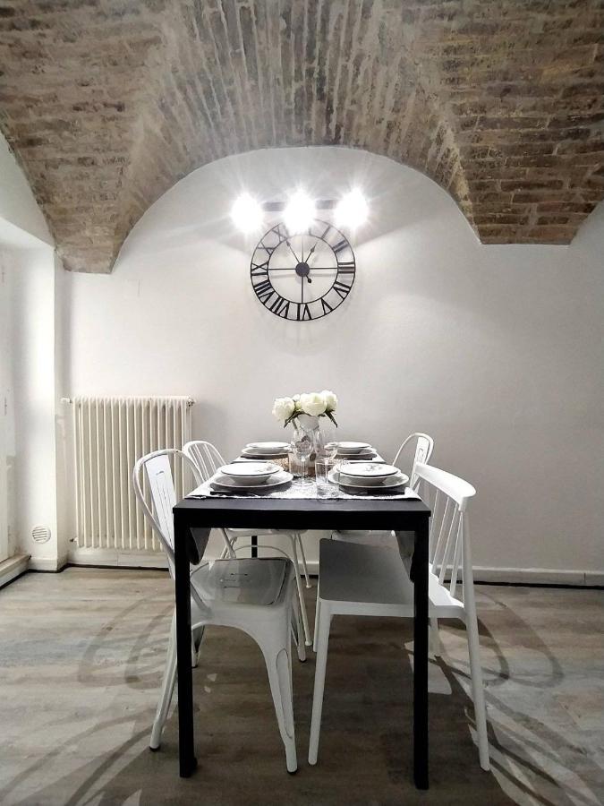 Appartement Casa In Centro Storico Vista Gran Sasso à Atri Extérieur photo