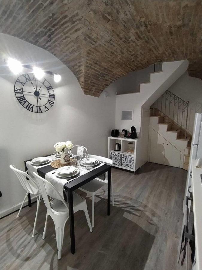 Appartement Casa In Centro Storico Vista Gran Sasso à Atri Extérieur photo