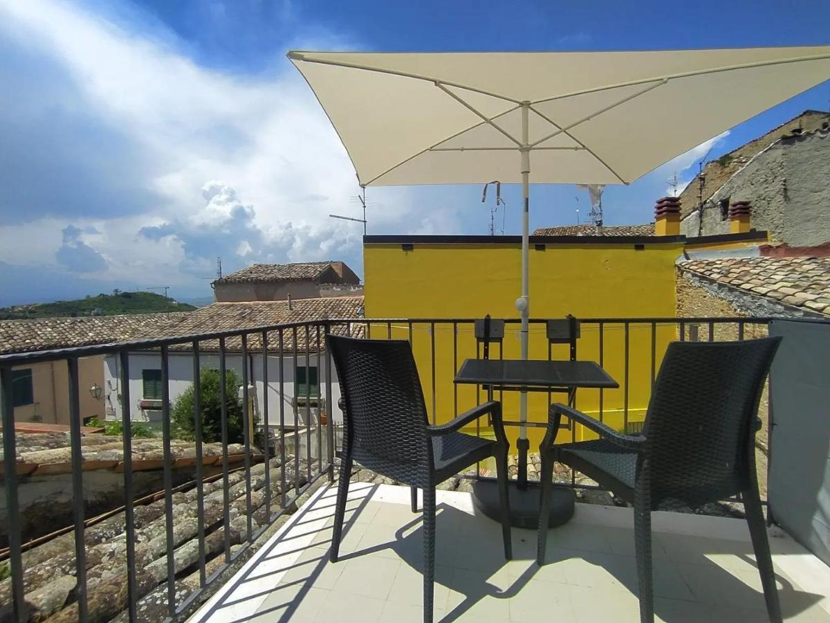 Appartement Casa In Centro Storico Vista Gran Sasso à Atri Extérieur photo