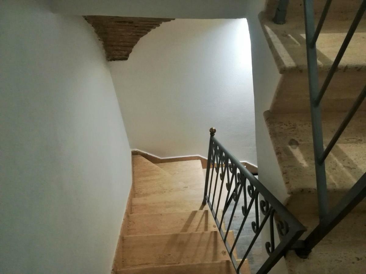 Appartement Casa In Centro Storico Vista Gran Sasso à Atri Extérieur photo